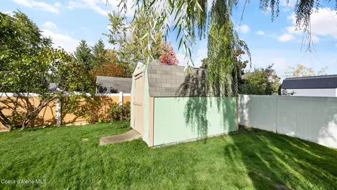 585 E Bunker Ave, Post Falls, ID 83854 photo 24
