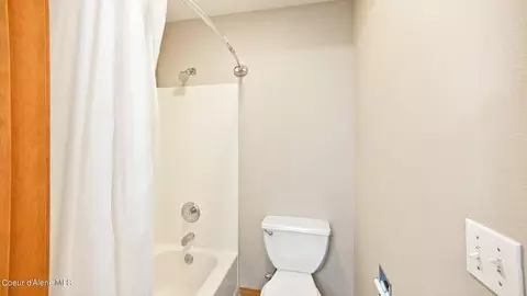 585 E Bunker Ave, Post Falls, ID 83854 photo 16
