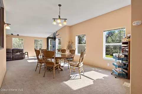 32672 N Red Dell Lp Loop, Athol, ID 83801 photo 12