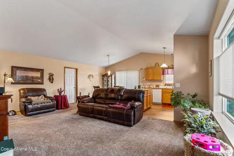 309 E 9th Ave, Post Falls, ID 83854 photo 2