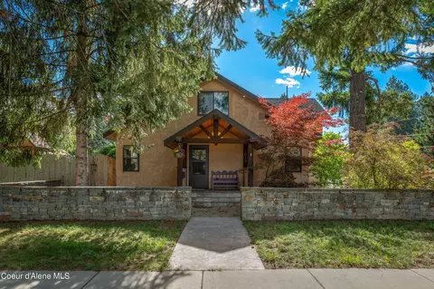 1015 Oak St, Sandpoint, ID 83864 photo 4