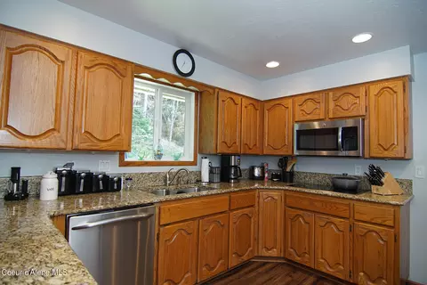 220 S Tenth St, Osburn, ID 83849 photo 7