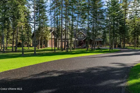 2328 E Amulet Cir, Rathdrum, ID 83858 photo 3