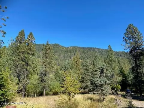 1466 W Spring Creek Rd, Hope, ID 83836