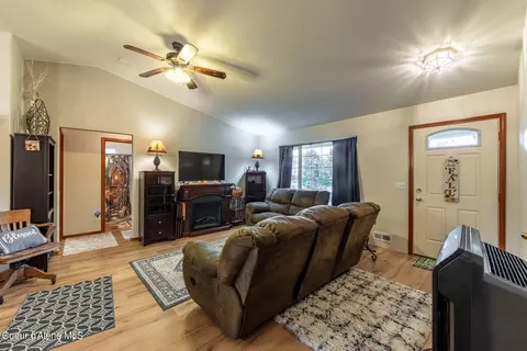1704 N Lea St, Post Falls, ID 83854 photo 6