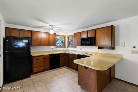 379 S Ponderosa Loop, Post Falls, ID 83854 photo 14