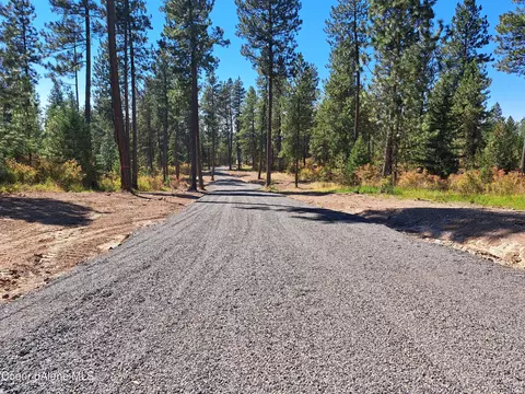 4 Us 95, Plummer, ID 83851