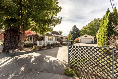 1715 N 9th St, Coeur D'alene, ID 83814