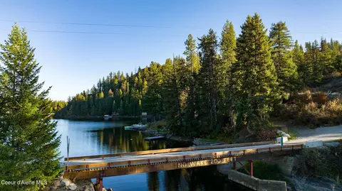 Nna N Bridge Lake Rd, Rathdrum, ID 83858