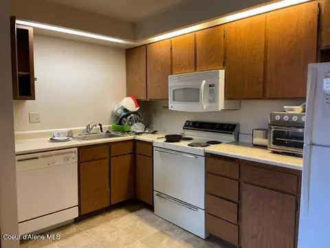 147 E Willow Tree Ln, Hayden, ID 83835 photo 6