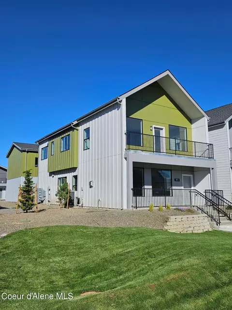 991 E Railroad Ave, Post Falls, ID 83854