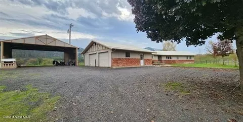134 Barn Ln, Kamiah, ID 83536