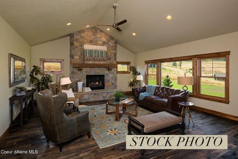 3677 E Vulpine Ln, Hayden, ID 83835 photo 2