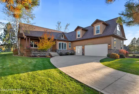 1336 E Hofmeister Ct, Hayden Lake, ID 83835
