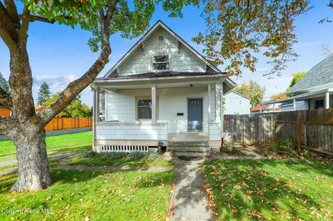 1631 E Walton Ave, Spokane, WA 99207