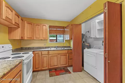 318 312 3rd Ave, Clark Fork, ID 83811 photo 7