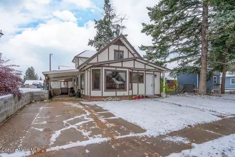 6052 W Washington St, Spirit Lake, ID 83869
