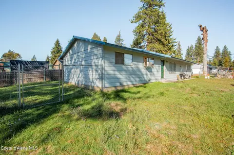 32073 N 9th Ave, Spirit Lake, ID 83869