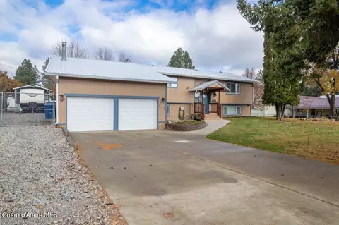 712 W 12th Ave, Post Falls, ID 83854