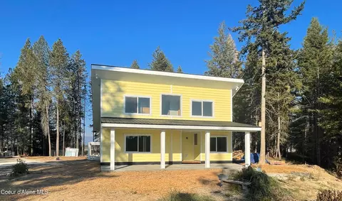1532 Sunrise Rd, Bonners Ferry, ID 83805