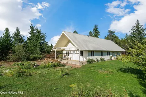 298 Walden Ln, Spirit Lake, ID 83869