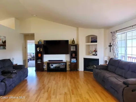 502 W Aster Ct, Post Falls, ID 83854 photo 5