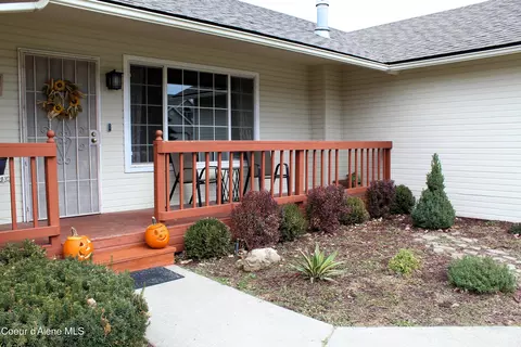 502 W Aster Ct, Post Falls, ID 83854 photo 4