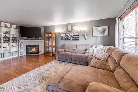 3524 E White Sands Ln, Post Falls, ID 83854 photo 2