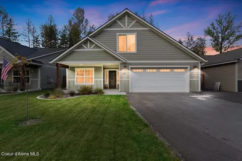 228 Jasper Loop, Ponderay, ID 83852