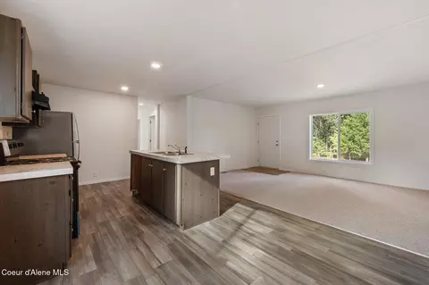 Living - 245 F St, Plummer, ID 83851 photo 5 of 5