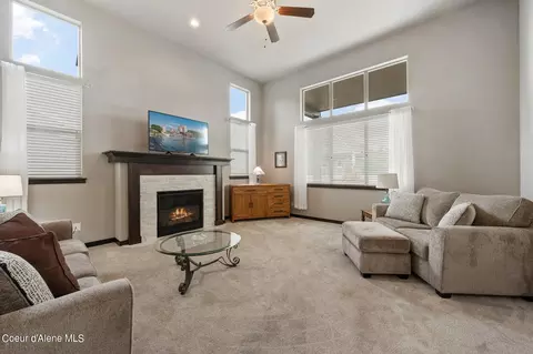 Living - 2205 E Warbler Ln, Post Falls, ID 83854 photo 3 of 5