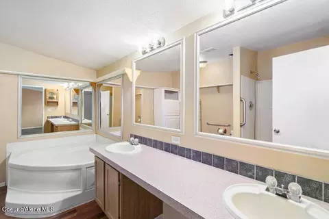 Bath - 1966 E War Eagle Ave, Athol, ID 83801 photo 1 of 2