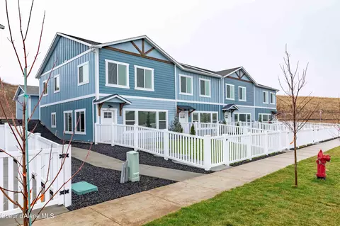 1203 Edington Ave, Moscow, ID 83843