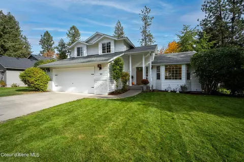 703 S Osprey Dr, Post Falls, ID 83854 photo 2