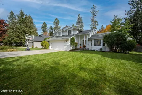 703 S Osprey Dr, Post Falls, ID 83854 photo 3
