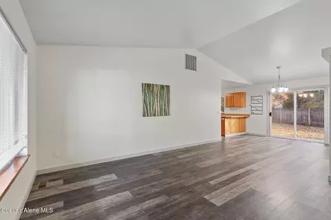 Living - 908 E 11th Ave, Post Falls, ID 83854 photo 3 of 5