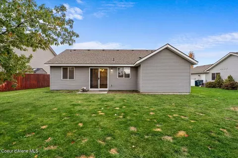 Exterior - 2034 E Dipper Loop, Post Falls, ID 83854 photo 5 of 6