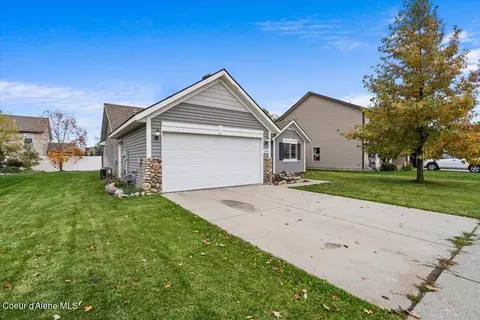 Exterior - 2034 E Dipper Loop, Post Falls, ID 83854 photo 1 of 6