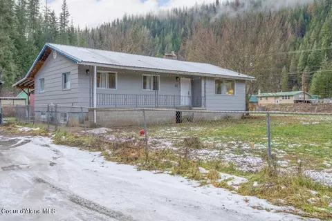 22 Buckham Rd, Pinehurst, ID 83850