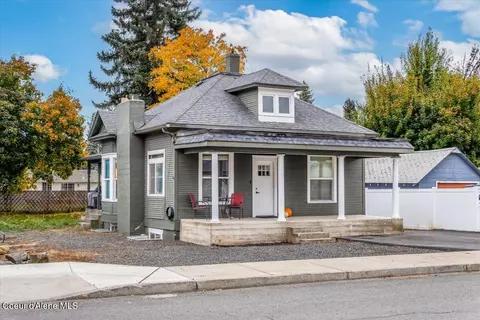 1728 Elm Ave, Coeur D'alene, ID 83814