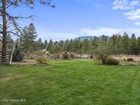 5427 W Hwy 53, Rathdrum, ID 83858