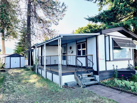 9128 N Starr Loop, Hayden, ID 83835