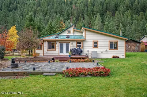 Exterior - 104 Tomsche Ave, Wallace, ID 83873 photo 3 of 18