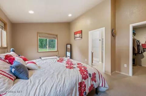 Bedroom - 104 Tomsche Ave, Wallace, ID 83873 photo 2 of 6