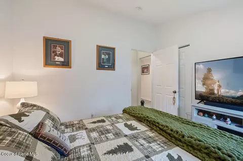 Bedroom - 104 Tomsche Ave, Wallace, ID 83873 photo 6 of 6
