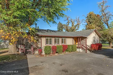 6527 N Mt Carrol St, Dalton Gardens, ID 83815