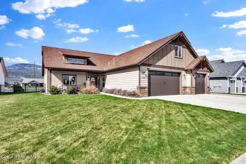 13725 N Treasure Island Ct, Rathdrum, ID 83858