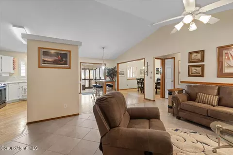 2288 E Stonebridge Ct, Post Falls, ID 83854 photo 5