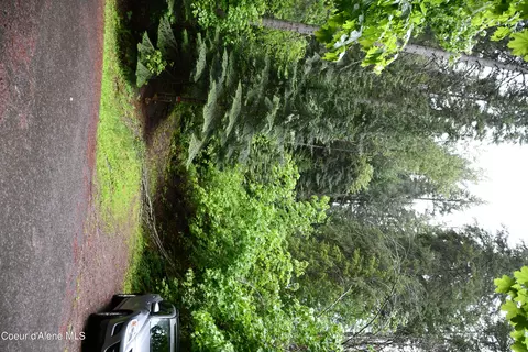 Nka Buena Vista Rd, Wallace, ID 83873