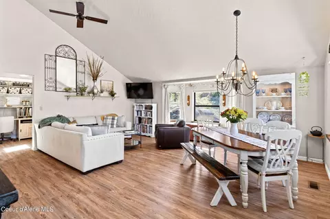 Dining - 237 Geenen Rd, Cocolalla, ID 83813 photo 1 of 8